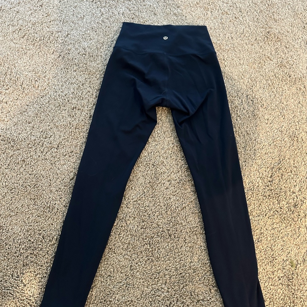 Navy Blue Lululemon Wunder Under Leggings